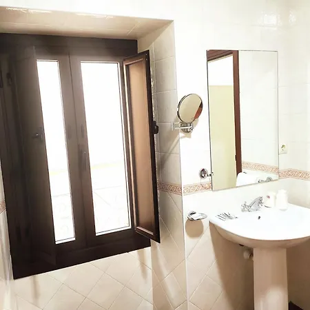 Cuzco Guest house 2*